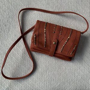 Brown Street Level Skinny Removeable Strap Purse